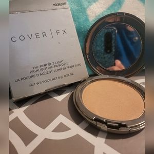 Cover Fx the perfect light highlighting powder